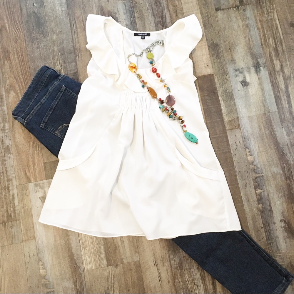 Daniel Rainn blouse cream colored